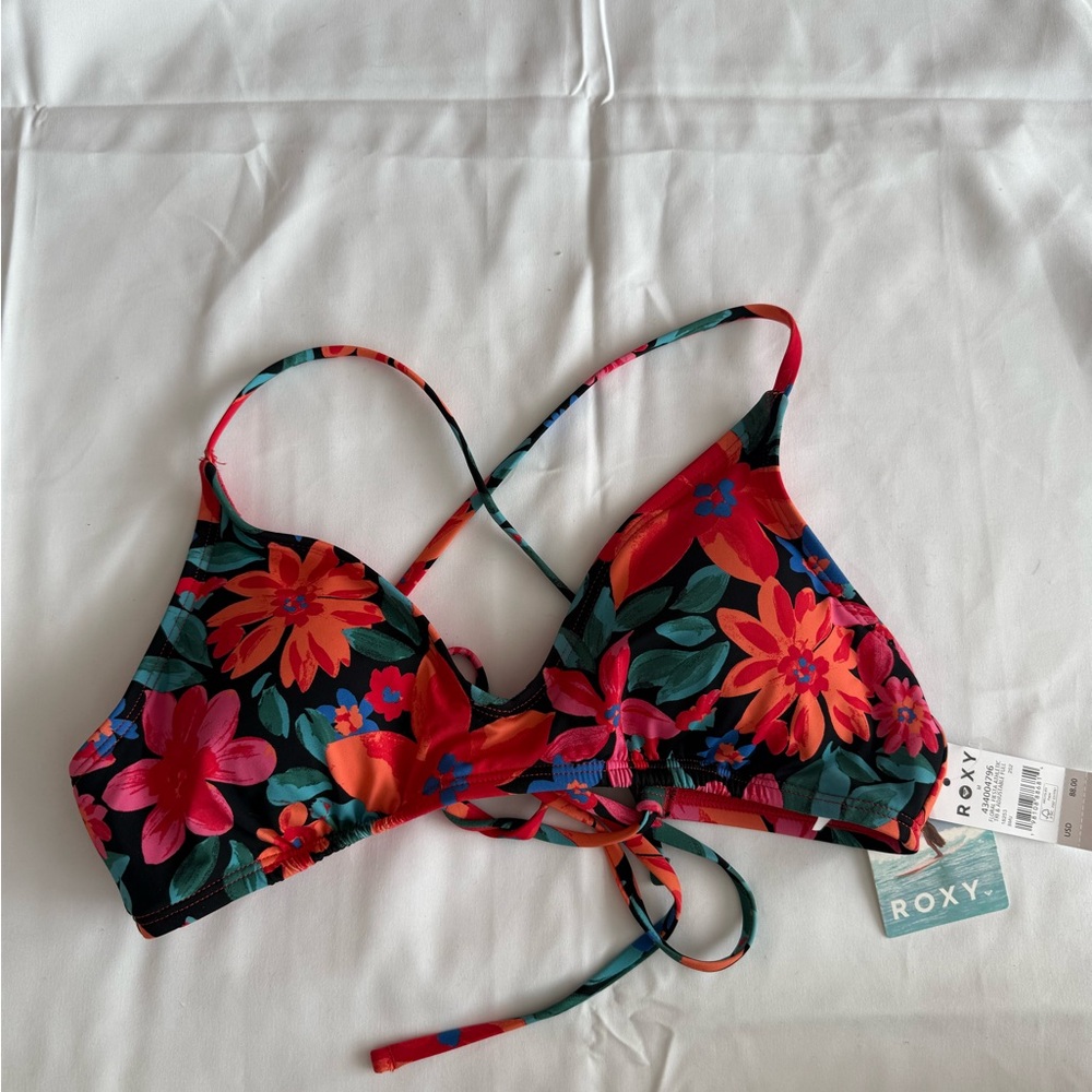 NWT Roxy Tropical Floral Tri Bikini Top Only